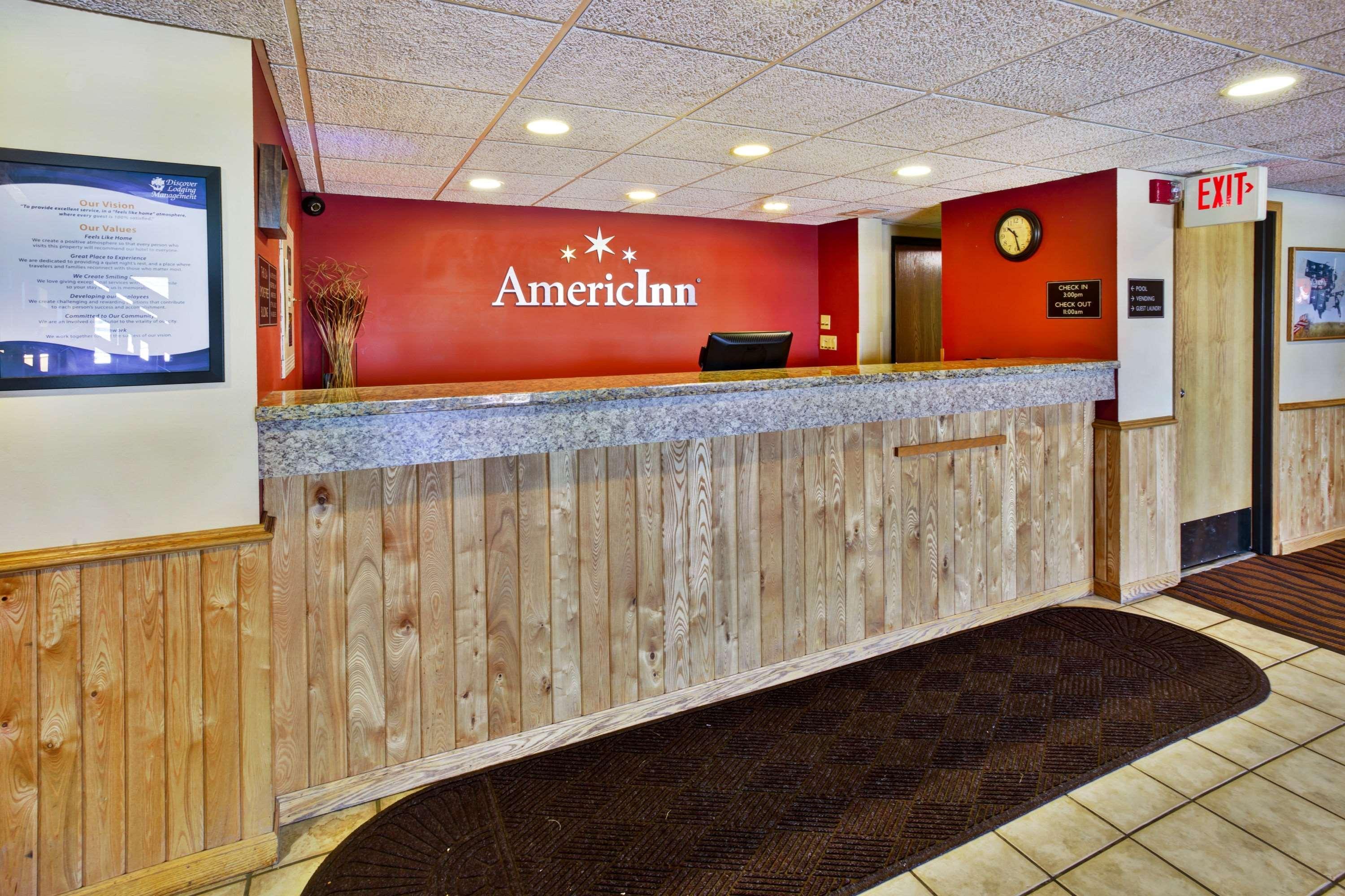 AmericInn by Wyndham Baudette Eksteriør bilde