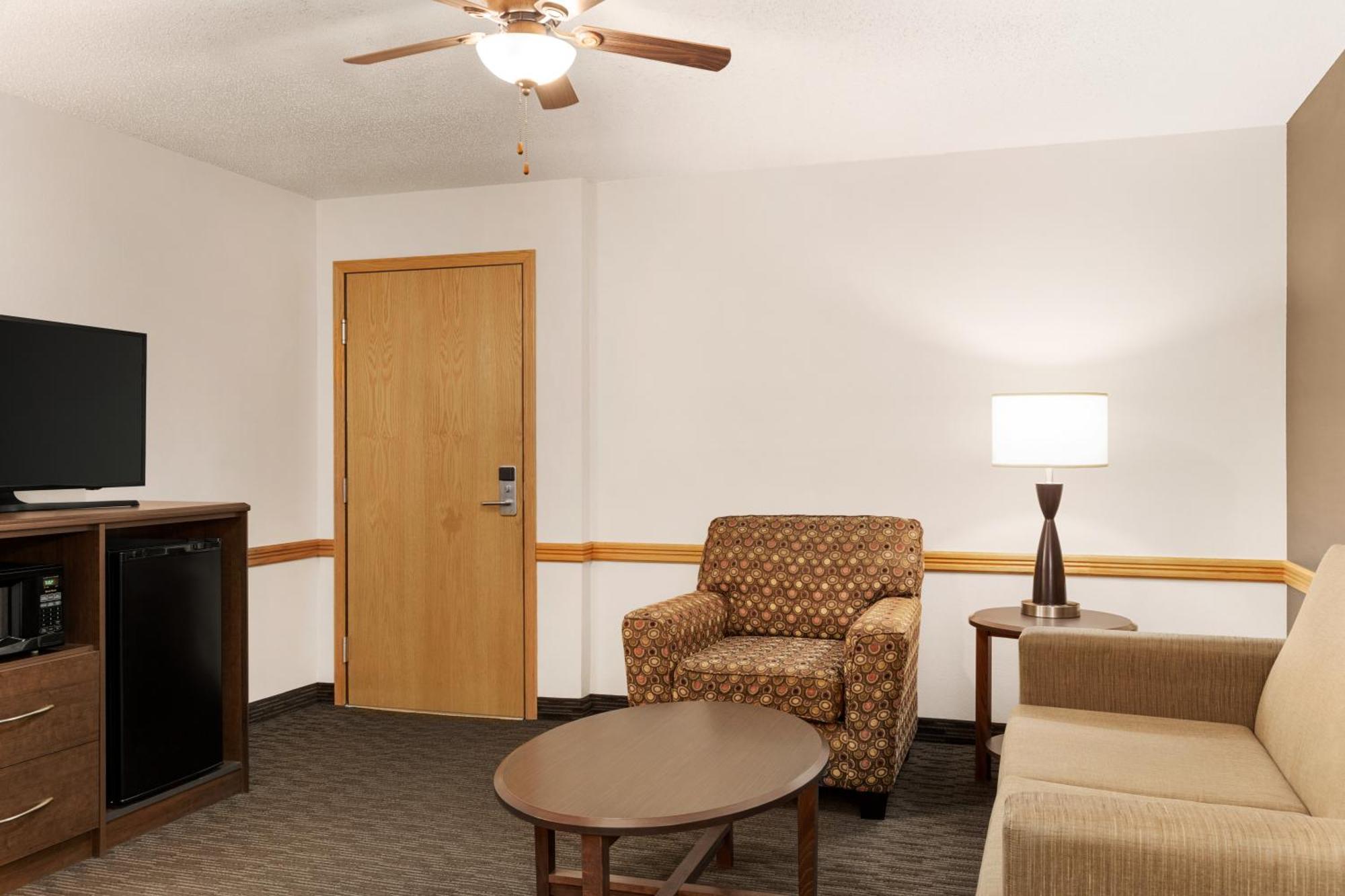 AmericInn by Wyndham Baudette Rom bilde